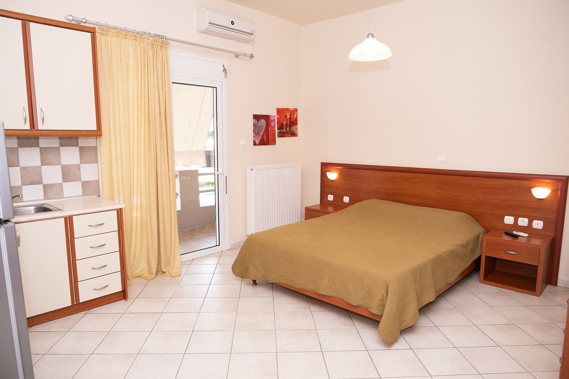 pefki_studios_110010.jpg